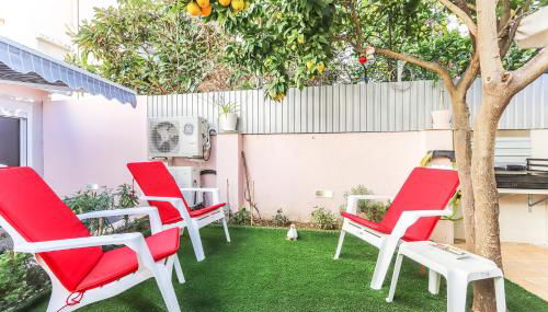 Vita Portucale ! Moscavide Casa Branca w/ Terrace - Foto 2, sunbed