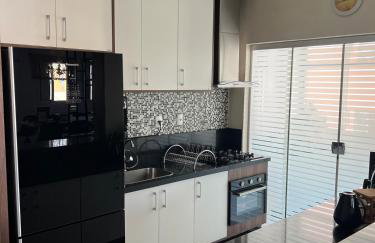 Sublime Apartamento 2 Quartos- Bosque da Saúde - Foto 9