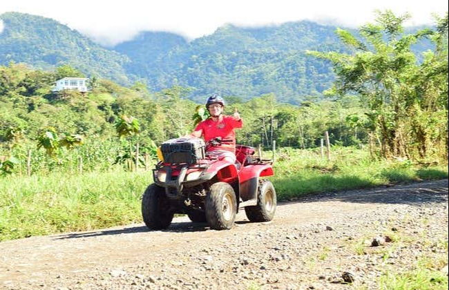 Tour de quadriciclo por Manuel Antonio - Foto 1