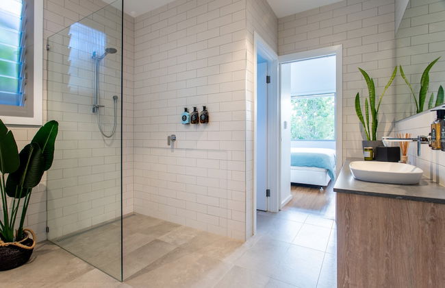 160 Steps from Yallingup Beach - Photo 9