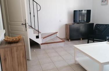 Marina à Aigues Mortes - GARD - Foto 7