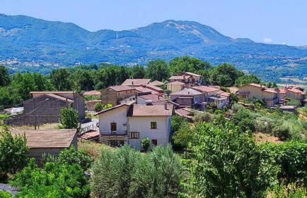 Tana di Zia Nature, Yourself, Love - Foto 1