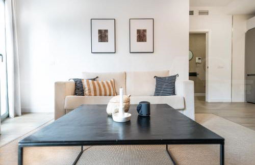 Comfortable apartment near the center by REMS - Photo 2