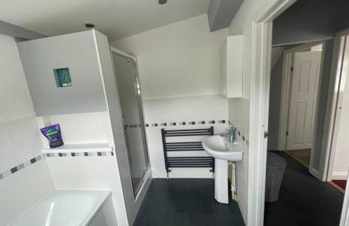 Coates Road-Spacious 4 bed home-near RD&E-parking - Foto 14