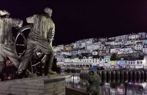 Beautiful, spacious 3 bed Brixham apartment - Photo 42