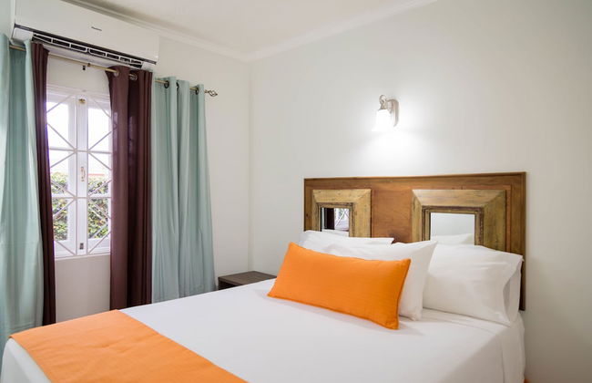 Centrally Located Guest Apartments II - Photo 2