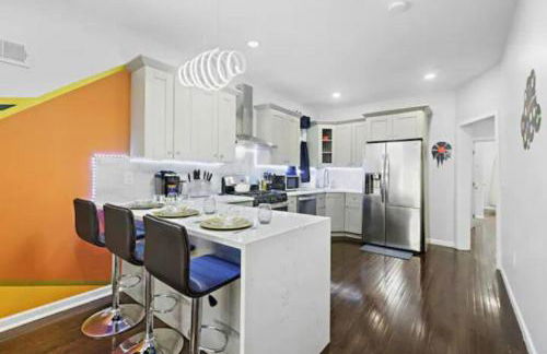 W3S - Large 7br 3bath - Sleeps 20 - 3 Living rooms - Yard and Deck - Foto 40