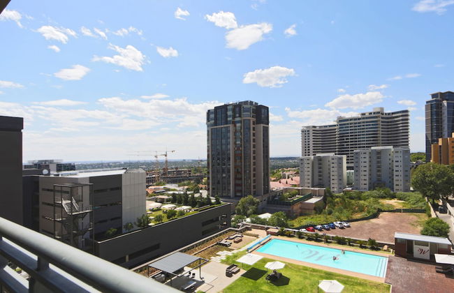 Prestige Apartment Sandton at Westpoint - Photo 49