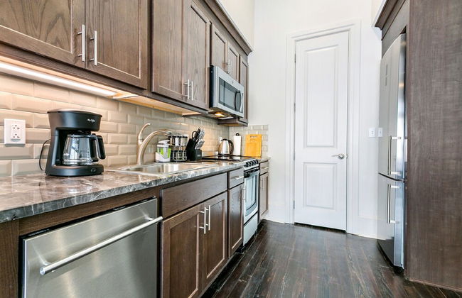 Newly Renovated Condos French Quarter - Foto 10