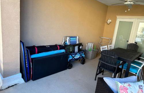 Unique 3BR, 1 of 5 Condos w/Huge Poolside Patio, Steps to Beach & Pier, Gated - Foto 71