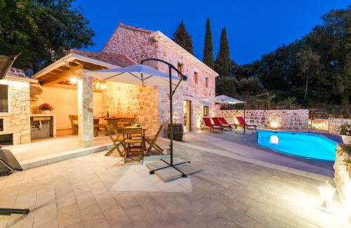 Holiday Home Marina - private swimming pool - Foto 46