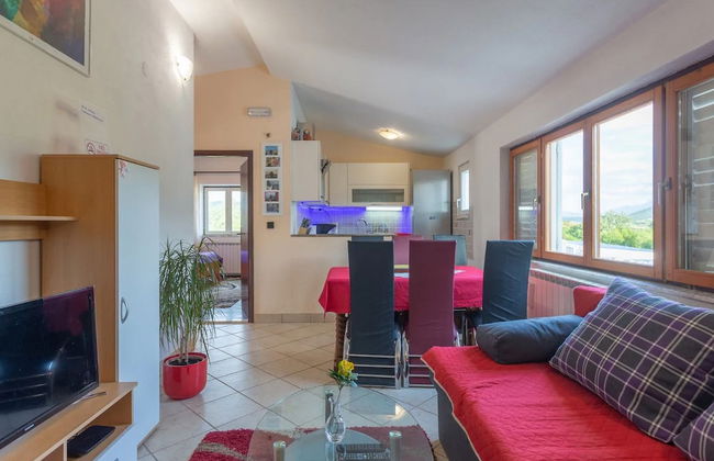 Sunny Escape Holiday Home Dicmo With Pool and Gym - Foto 10