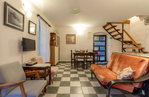 Renovated Old Stone House - Foto 42