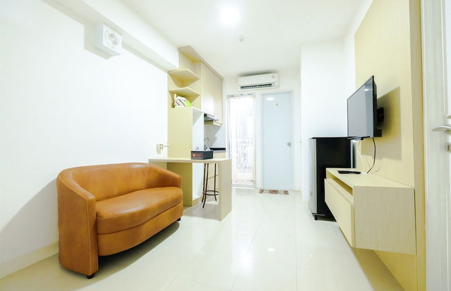 Simply & Clean Bassura City Apartment - Foto 29