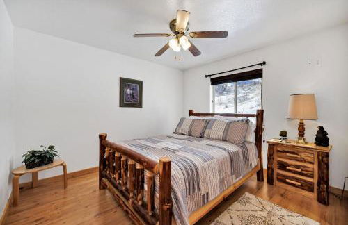 Country Bear Cabin at Bear Lake - Photo 22