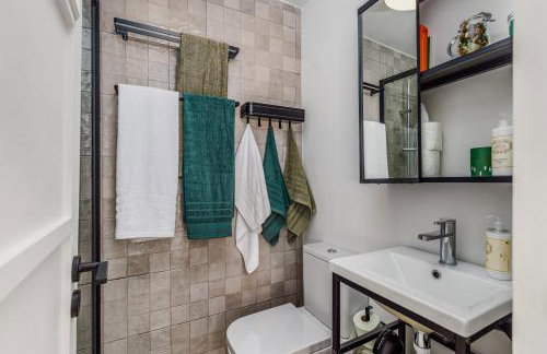 Avenca da Praia - Tiny House 4 Beach & Surf Lisbon Getaway - Photo 40