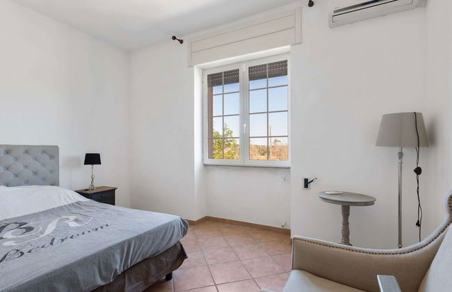 Belvilla by OYO Pool Villa Torre San Giovanni - Foto 6