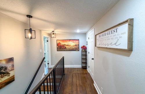 Jax 5BR Family Paradise -Hot Tub-Game Room-Patio- - Photo 12