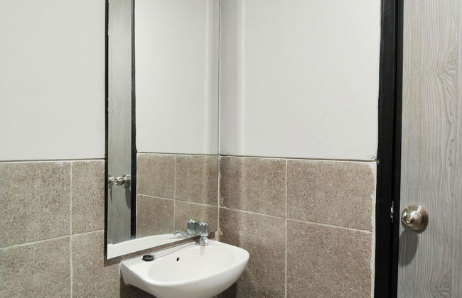 Amerta Room Apartment Riverdale - Foto 14