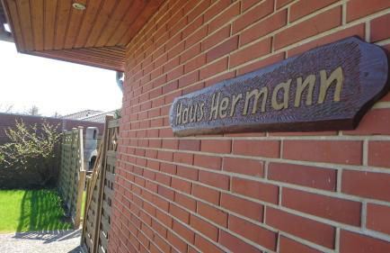 Ferienhaus Hermann mit Garten, Terrasse, Kamin und 300m zum Deich/ Salzwiesen - Photo 6