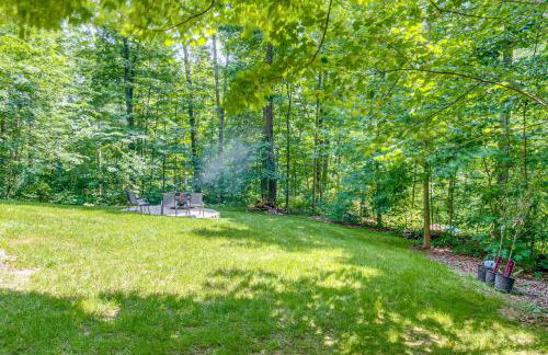 Hot Tub and Deck Cabin Hideaway in Brown County - Foto 23