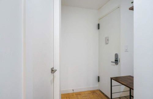 75-2B Prime Upper East Brand New 1BR W D Elev - Foto 18
