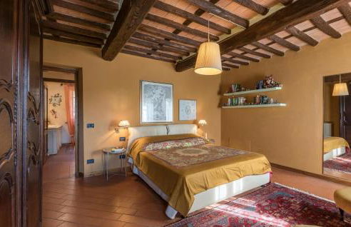 Awesome Home In Quiesa - Foto 43