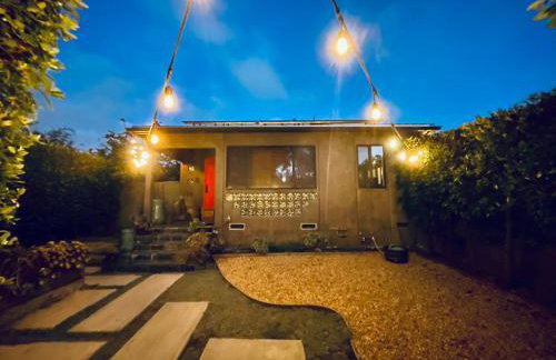 2 BR 2 BA - Eco House and Garden Vacation Retreat and Remote Workspace for Families, Couples and Solo Travelers in Coveted Culver - Foto 29