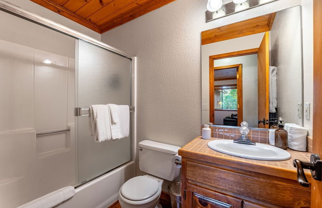 Whiskey Springs by Avantstay Classic Cabin Near Tahoe Donner Ski Area - Foto 23