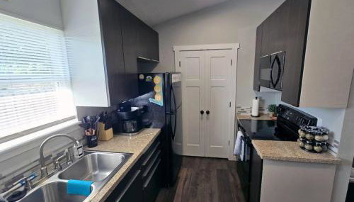 Webster House is near North Hospital and Downtown - Foto 2, stove