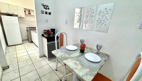 APT-10 Completo Com Ar-Condicionado Garagem Predio Central Perto de tudo - Foto 3