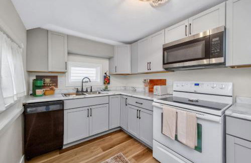 Prime Ames Location 2BR 1BA Near ISU - Foto 16