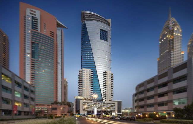 Staybridge Suites Dubai Internet City by IHG - Photo 1