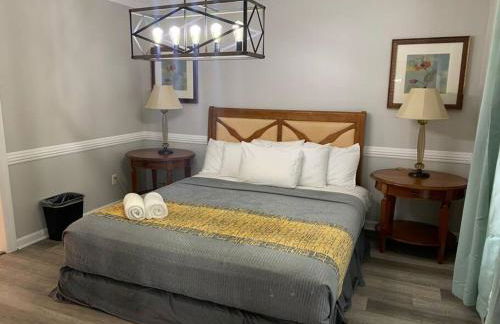 Luxury Pool with King beds Near Shops and Dining - Foto 62