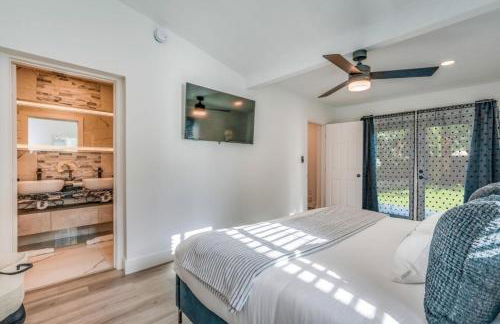 Friendly Fox Luxury Pool & Spa - Near DT & Beach home - Foto 38