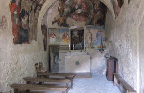 Casa ridente nella valle del Menotre con giardino - Photo 25