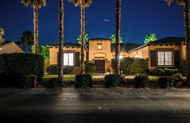 5BR Resort Style Entertainer with Pool, Spa, BBQ - Foto 49