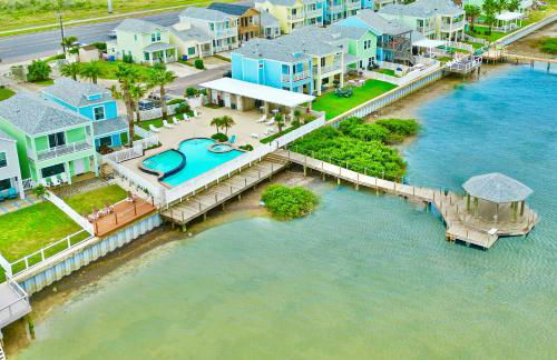 Bayfront Cottage- Pool - Hot Tub - Close to Beach - Foto 37