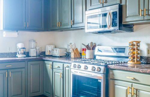 Cypress 5 Bedroom Retreat with Hot Tub, Firepit and Game Tables! Pet Friendly - Foto 35