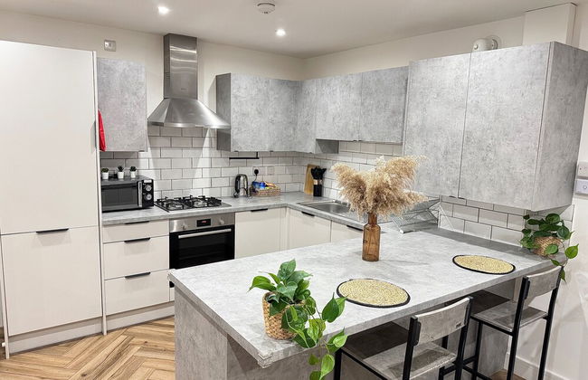 Birmingham City 2 Bedroom Apartment - Free Parking - Foto 10