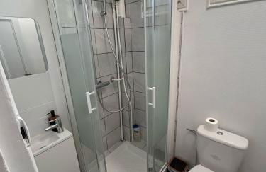 Studio cosy proche transports - Foto 7