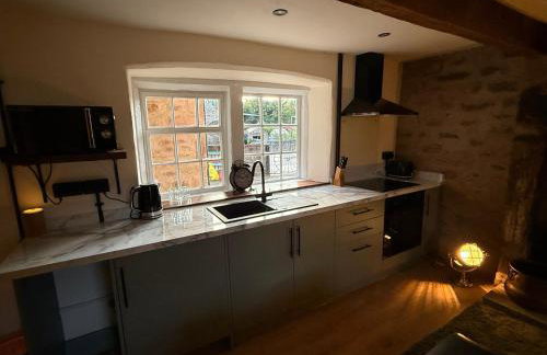 The Snug- A beautiful and characterful property connected to a historic Georgian Manor House - Foto 7