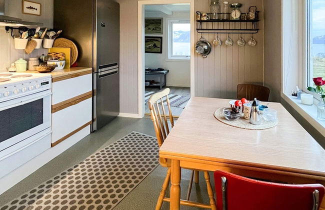 4 Person Holiday Home in Alsvag - Photo 11