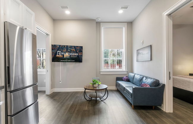 Bywater Suite Hotel - Photo 77