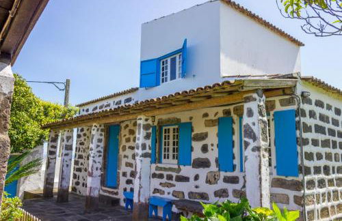 Casa Santa - Photo 1