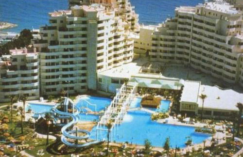 360° seaview Benalbeach apartment - Photo 29