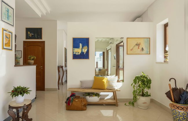 Poseidon Residence - Photo 3