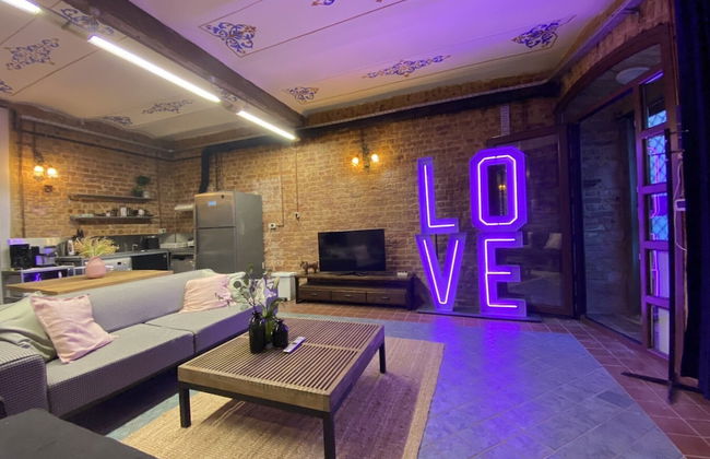 Centrally Located Historical Flat in Beyoglu - Foto 1