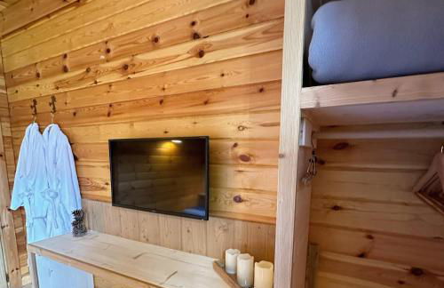 Chalet Le Familial - SPA & SAUNA - Serviettes - Peignoirs - Lits faits - Ménage inclus - Foto 9