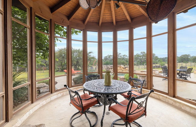 Private Ranch - Pool, Ping Pong, Yoga, Weddings, Games - Photo 26